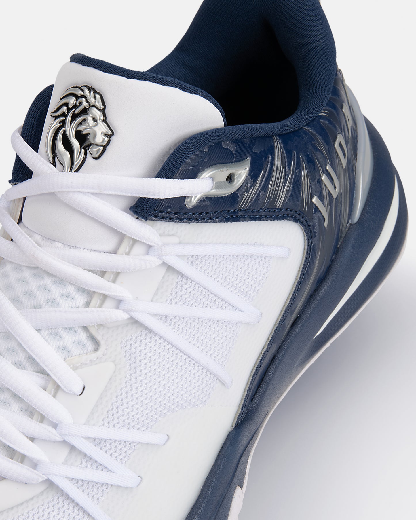 Judah 1 Low "White/Navy"