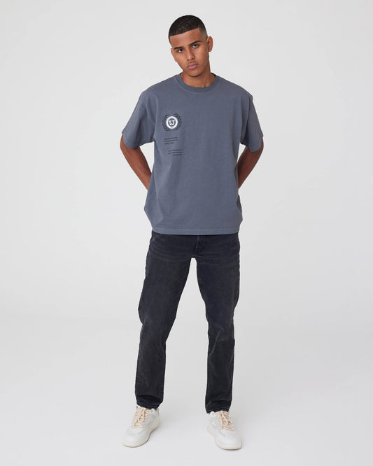 Unitus Stand Tee