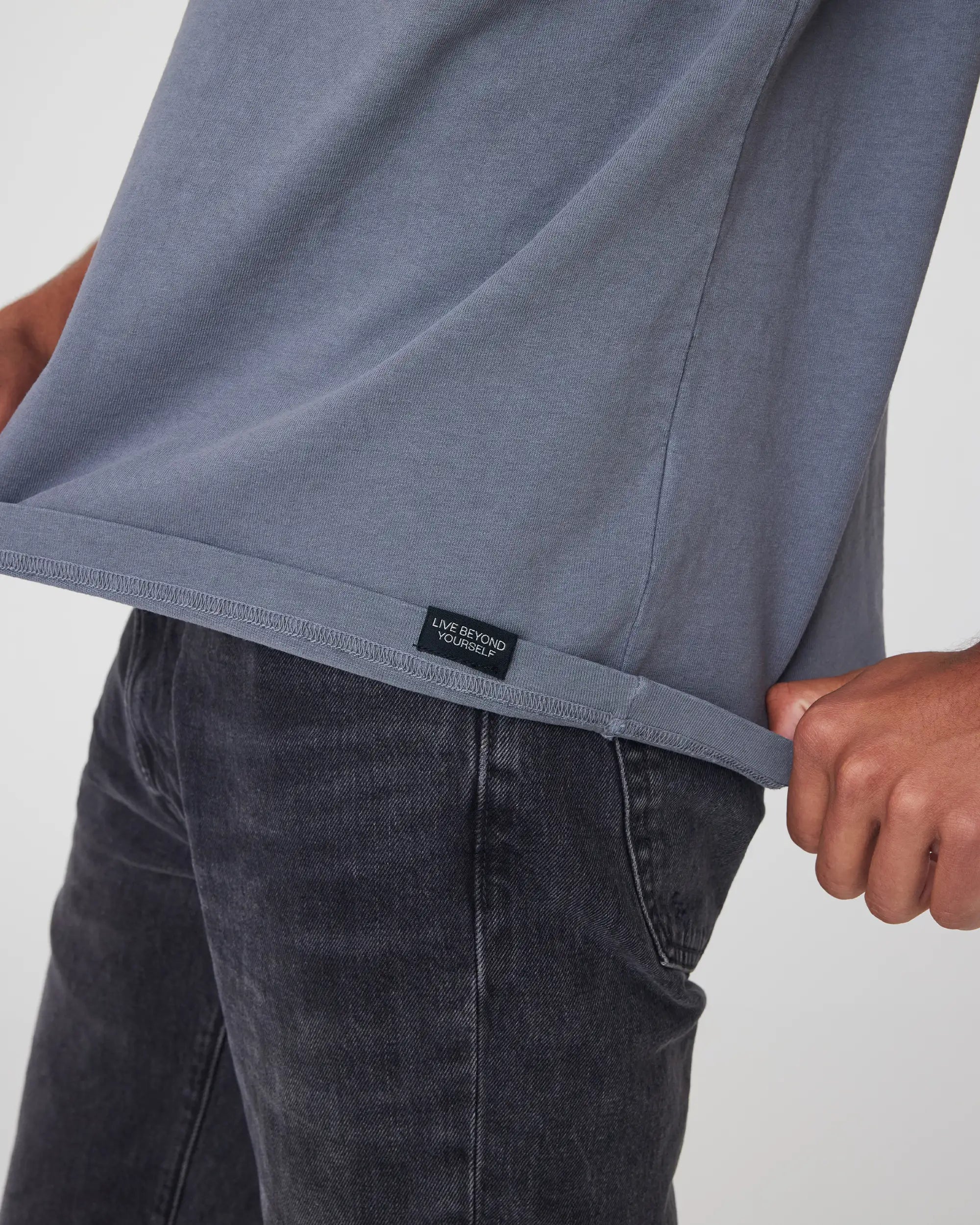Unitus Stand Tee