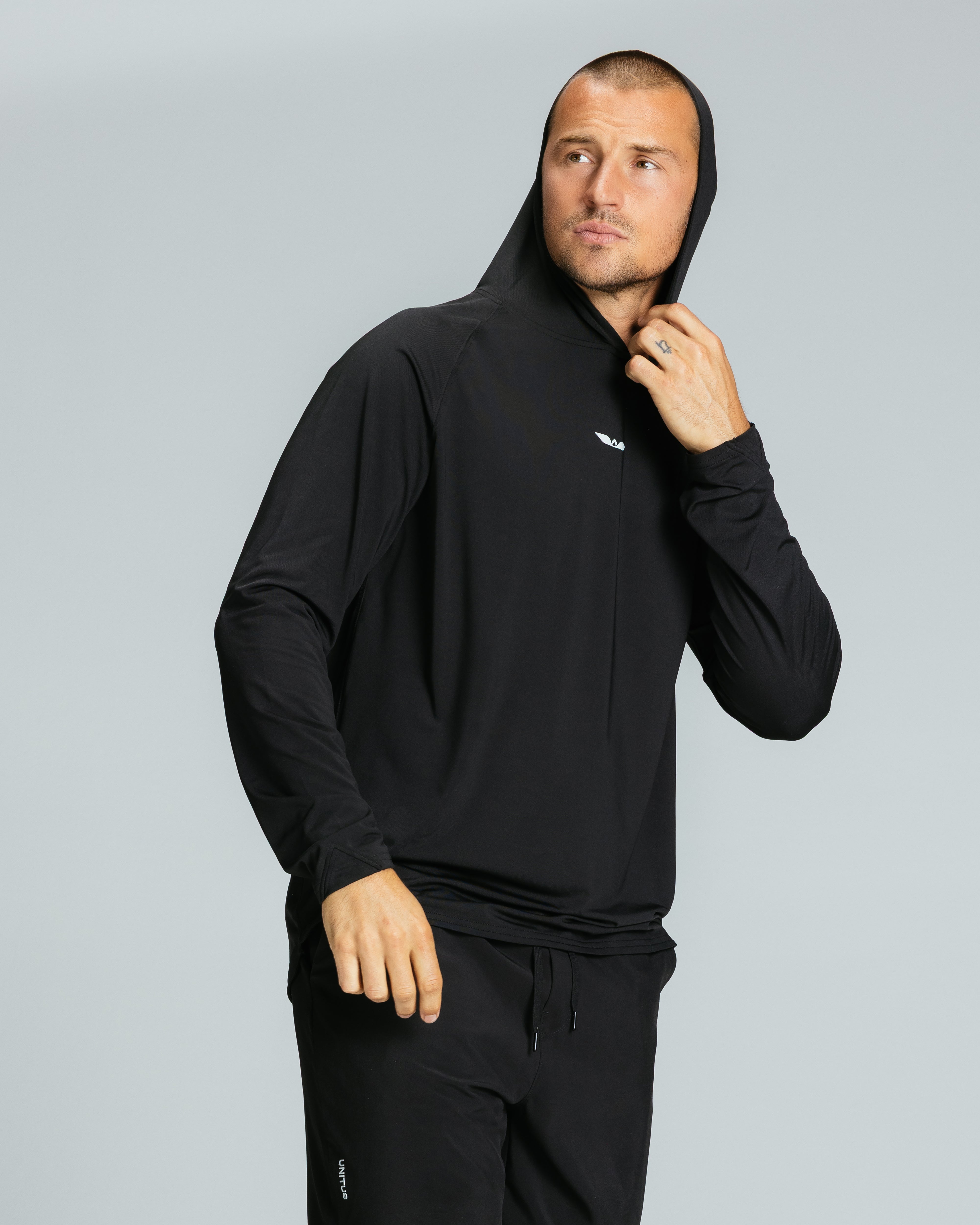 Men's LS Tech Hooded Tee "Black"