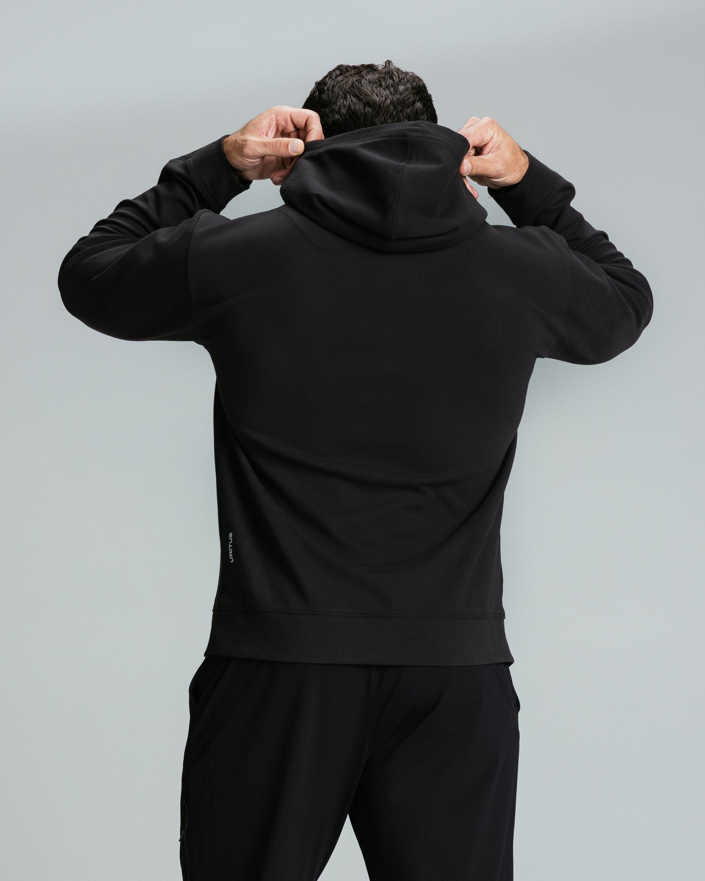Men's Tech Hoodie "Black"