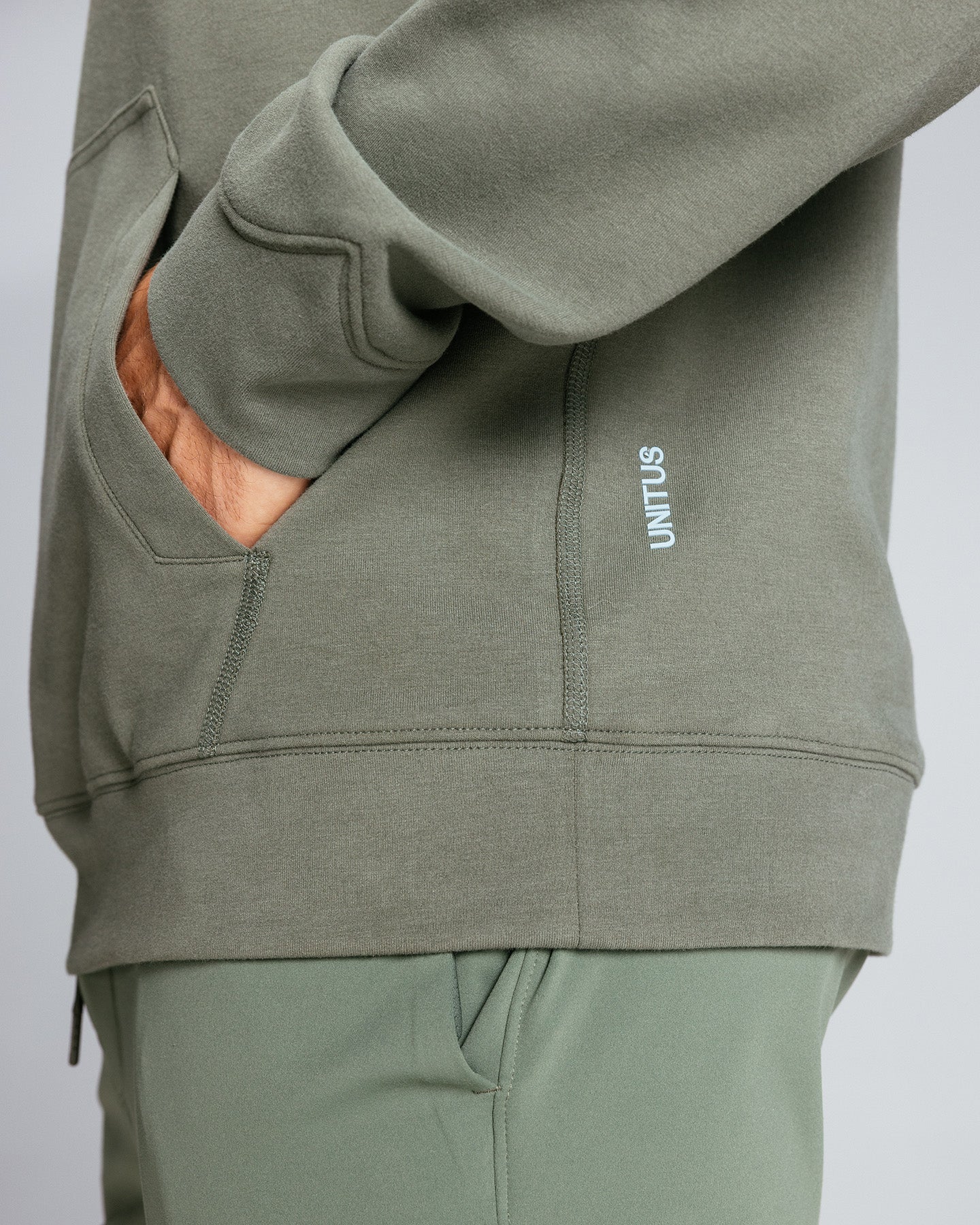 Men's Tech Hoodie "Olive"