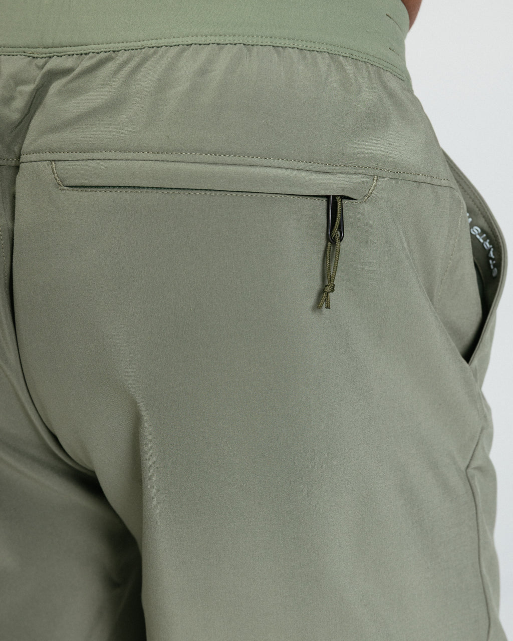 Men's Trainer Short "Olive"